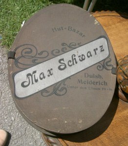 German Opera Hat Box